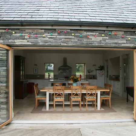 Holiday home Fionn Radharc *